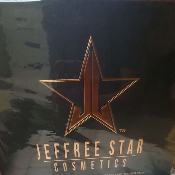Jeffree star LED black mirror - Picture 2 of 3